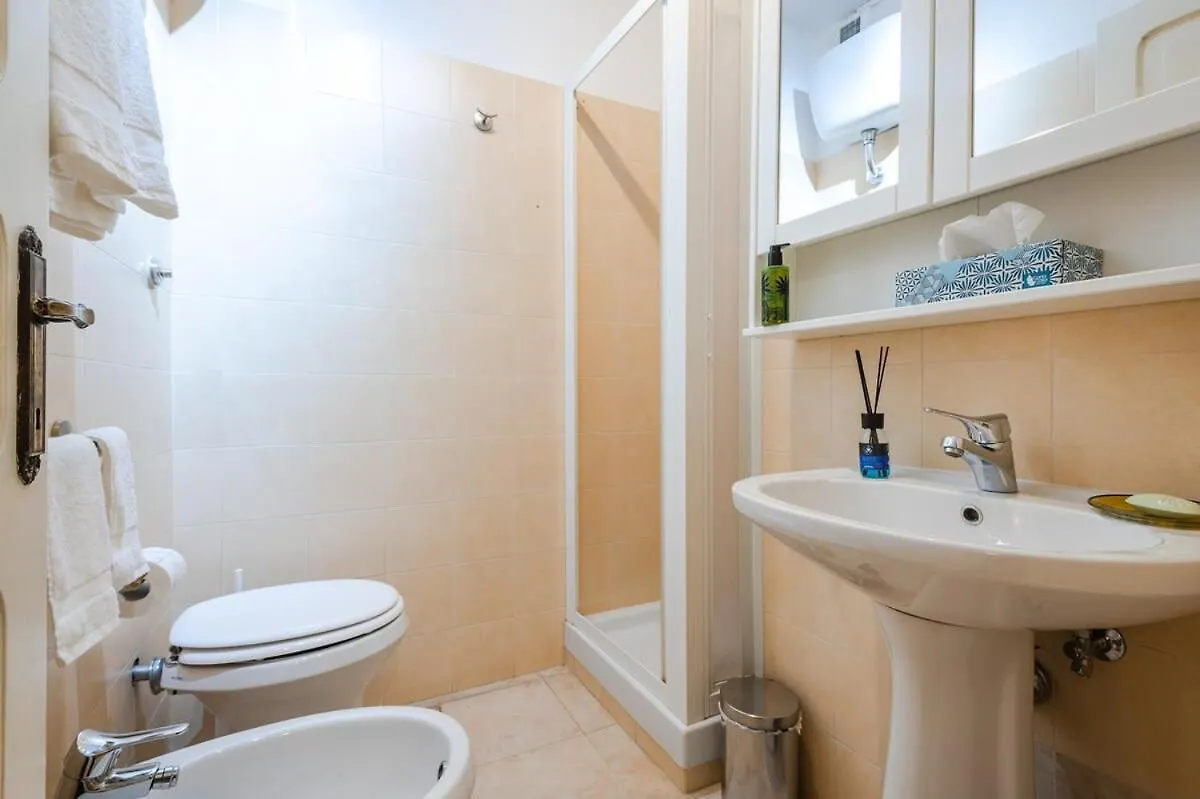 Apartman La Magnolia A C Balcony Office Piazza Navona Spanish Steps Róma