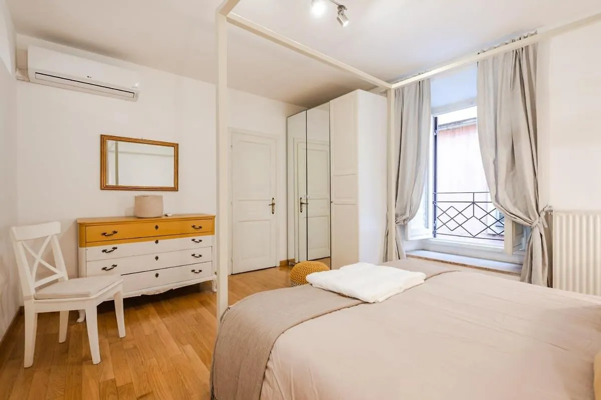 La Magnolia A C Balcony Office Piazza Navona Spanish Steps Róma 0*,  Olaszország