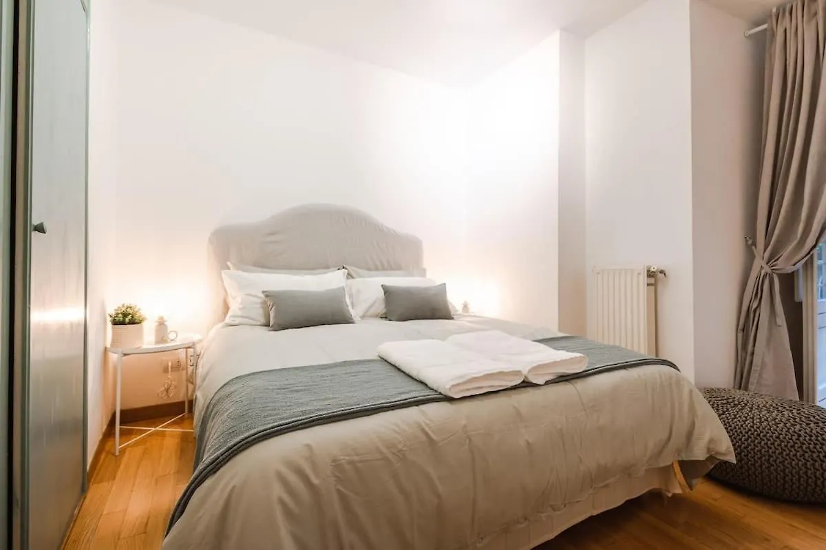 Apartman La Magnolia A C Balcony Office Piazza Navona Spanish Steps Róma Olaszország