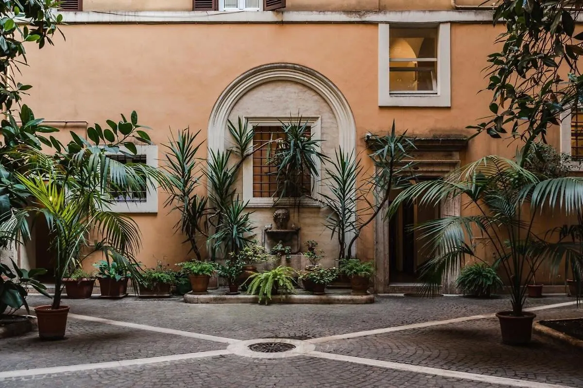 La Magnolia A C Balcony Office Piazza Navona Spanish Steps Roma